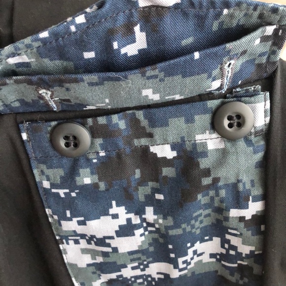 Lindy Bop Sleeveless Dress Camo Pockets - Picture 4 of 4